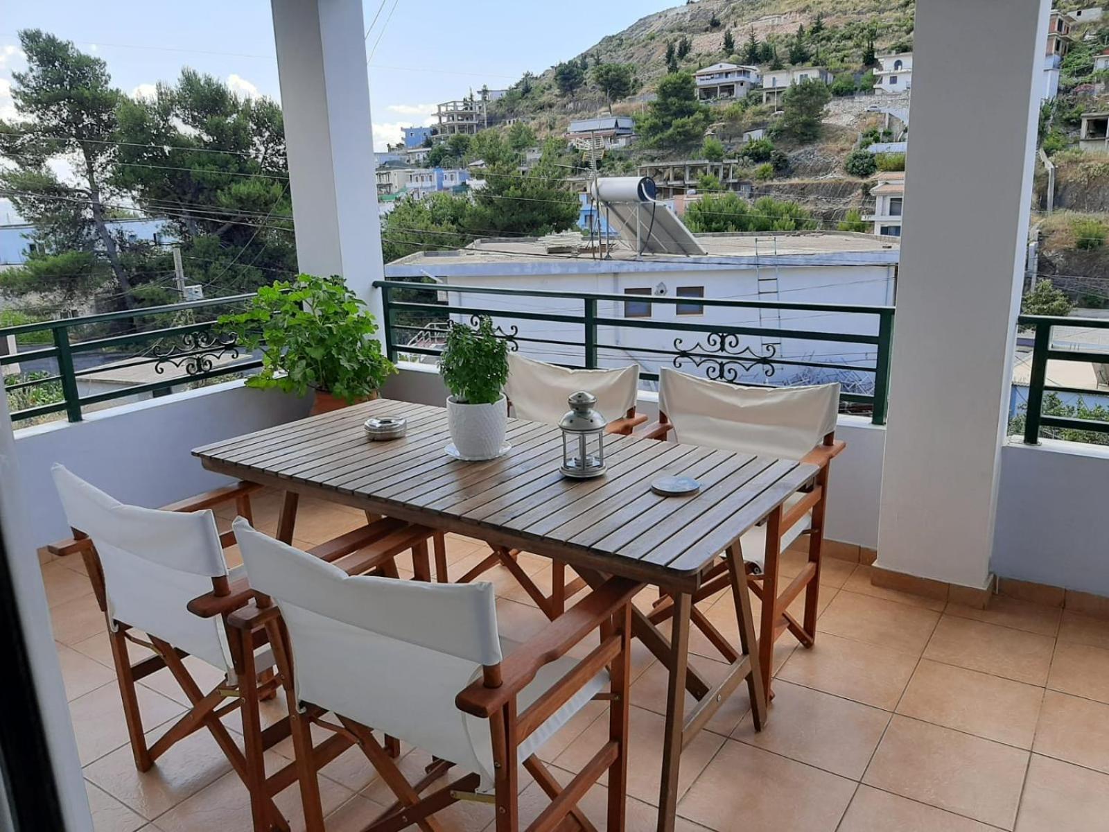 Meto Rooms Sarande Luaran gambar